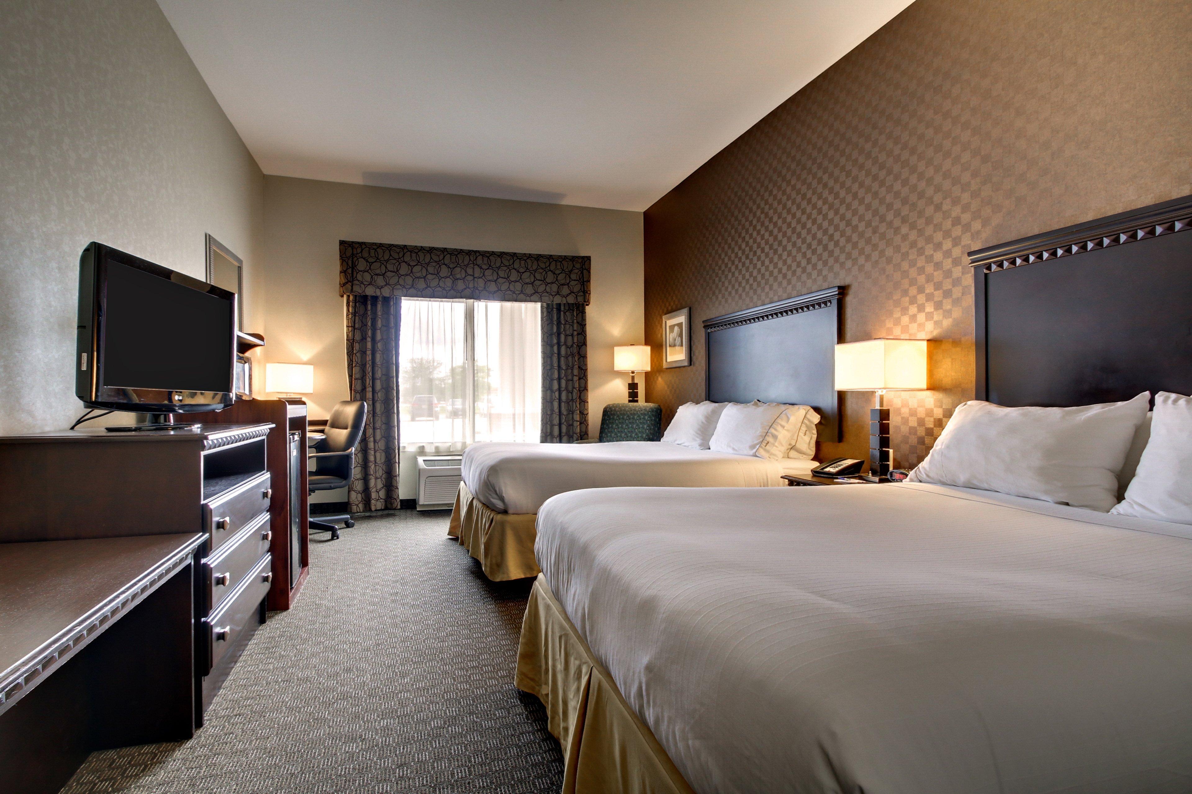 Holiday Inn Express Peru-Lasalle Area By Ihg Exterior photo